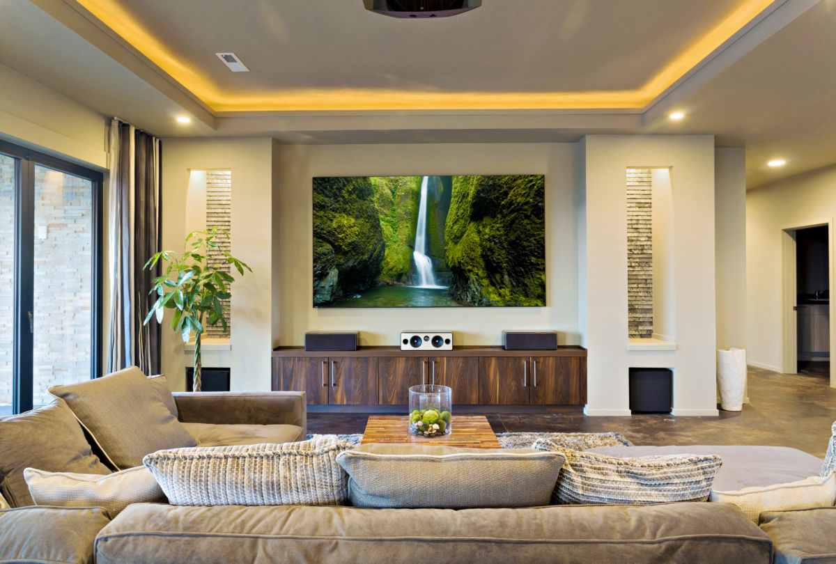 6 Things to Consider Before Purchasing a Home Entertainment Center