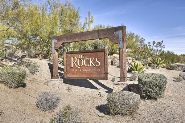 Rocks Club Monument