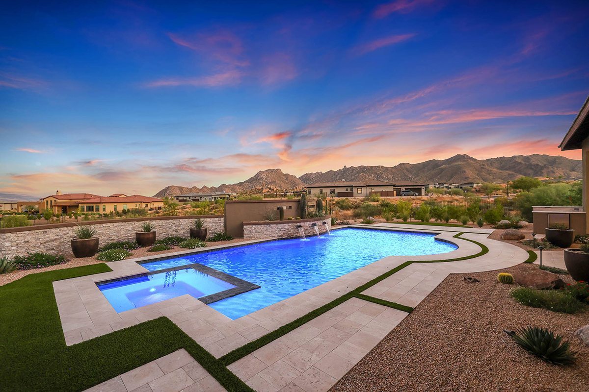 Sereno Canyon Estate Collection