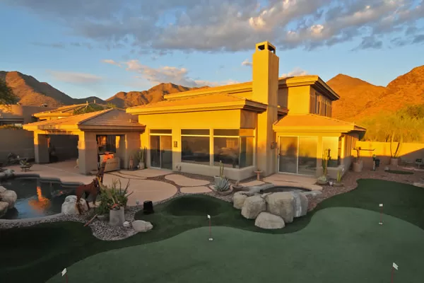 Trovas at McDowell Mountain