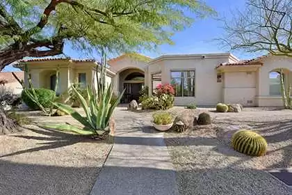 Monument at Troon North