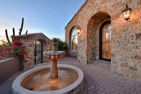 Glenn Moor at Troon Village