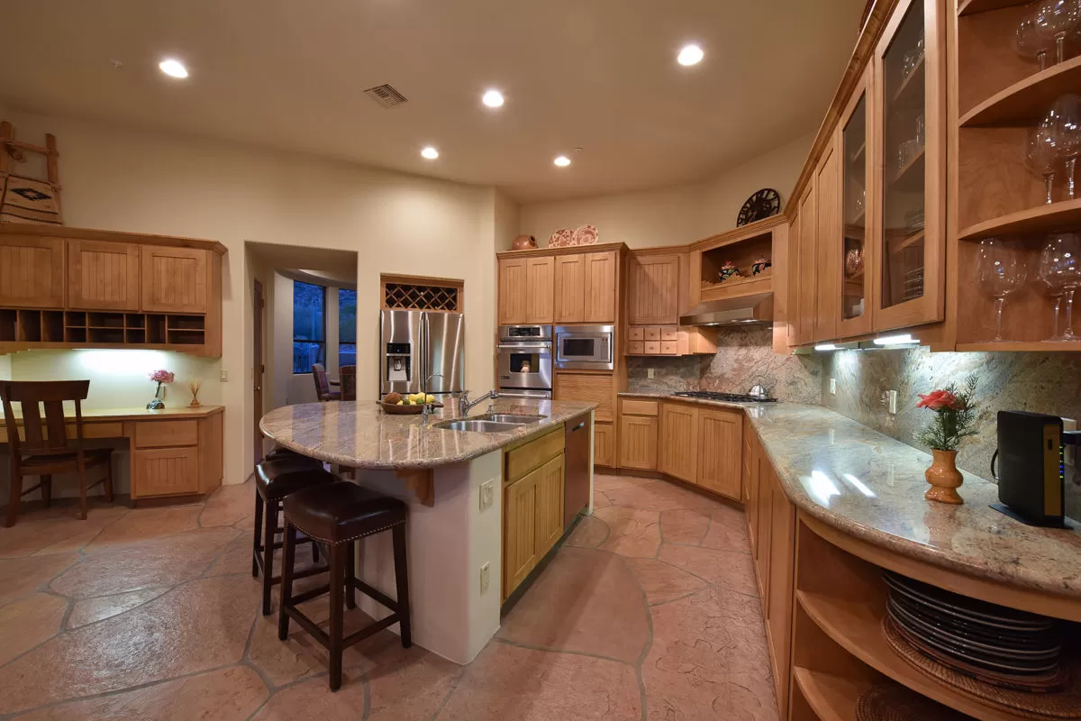 Troon Ridge Estate Backyard