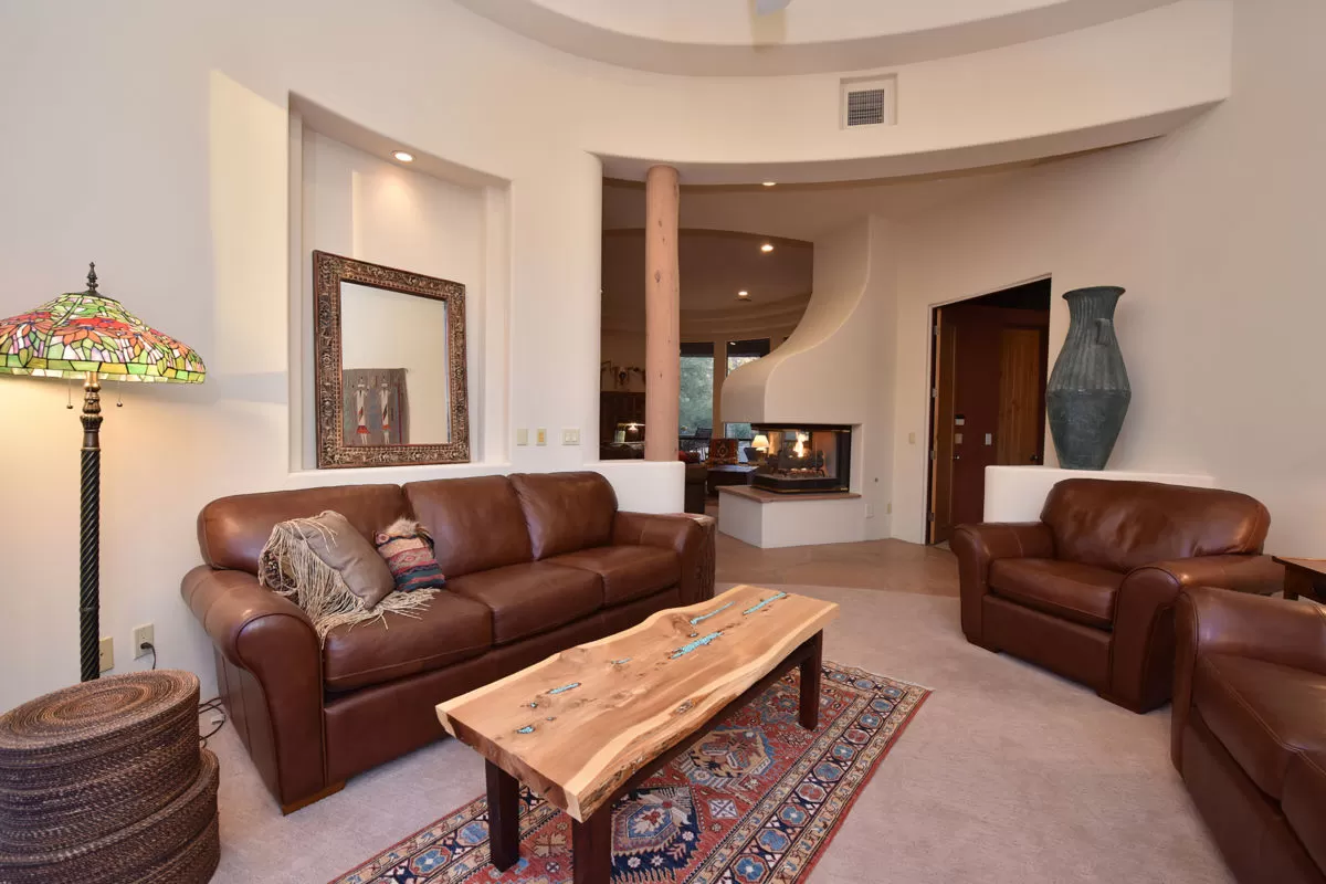 Troon Ridge Estate Den