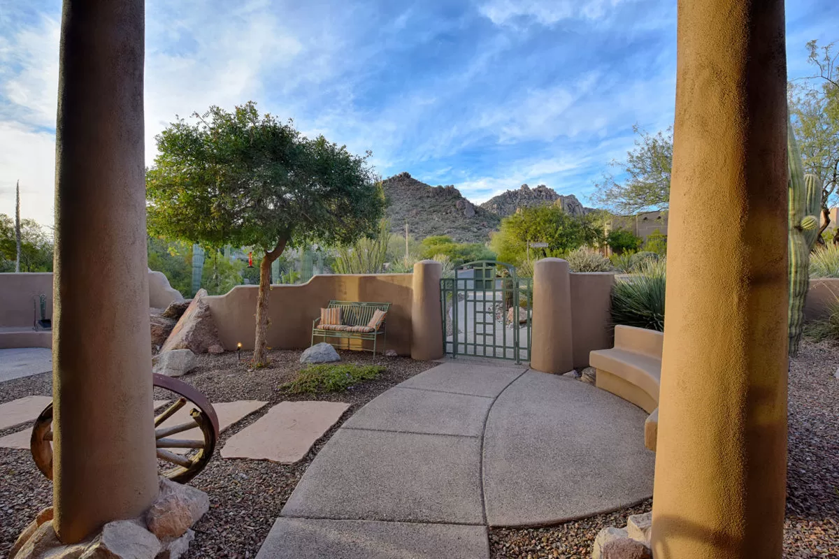 Troon Ridge Estate Front