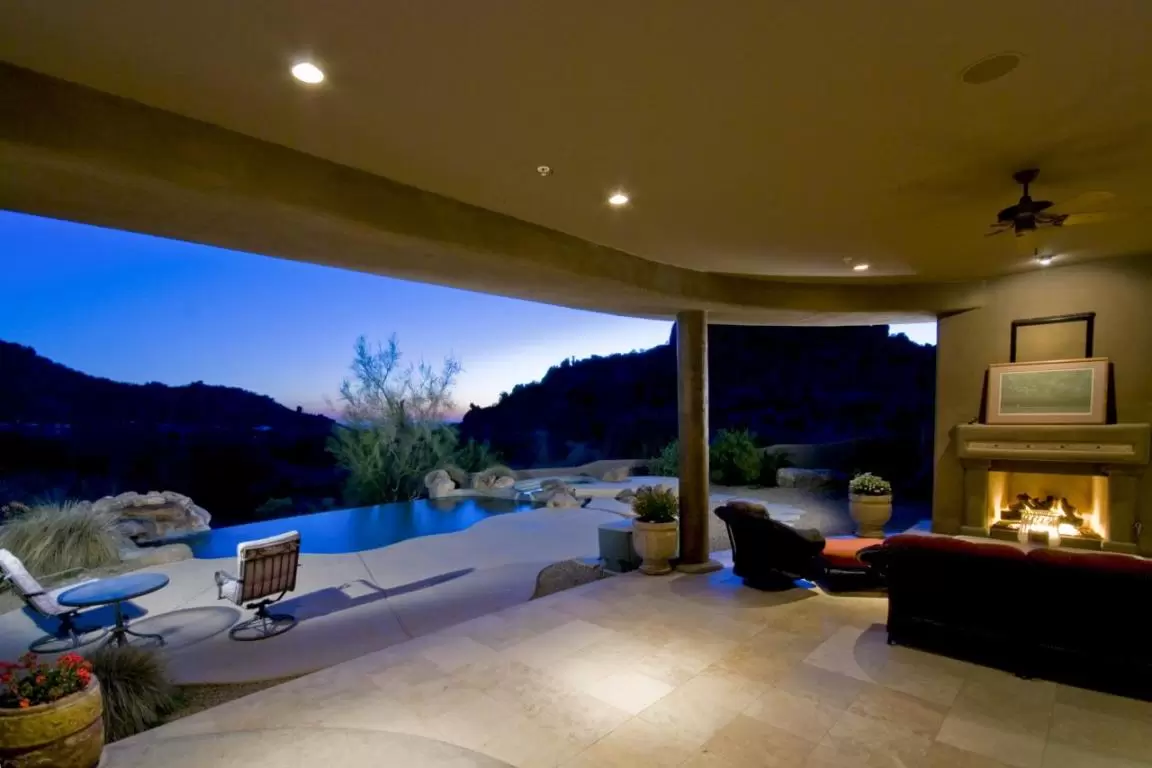 Desert Summit Custom